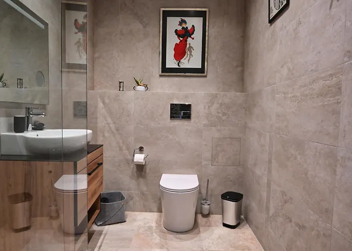 Luzzu X Casa Jorge *